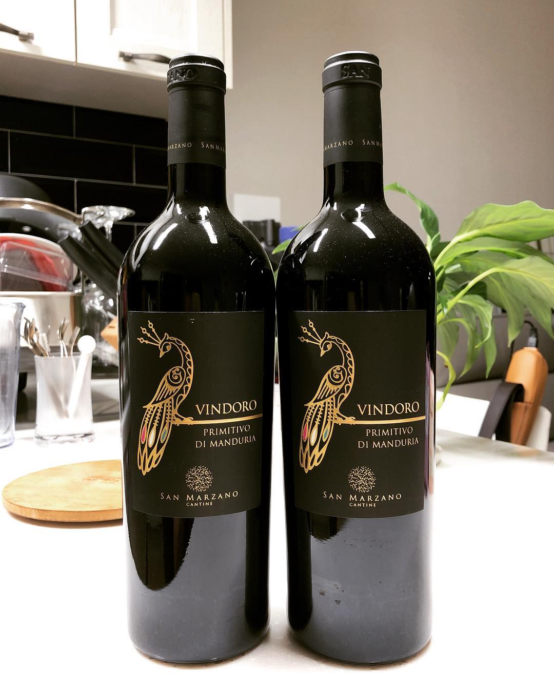 Vindoro Negroamaro: Rượu Vang Ý Đỏ Sang Trọng Và Hương Vị Đậm Đà Tại Wineshop.vn